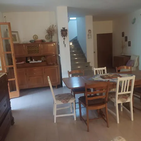 Casa Pappappero Monti Della Laga Homestay *