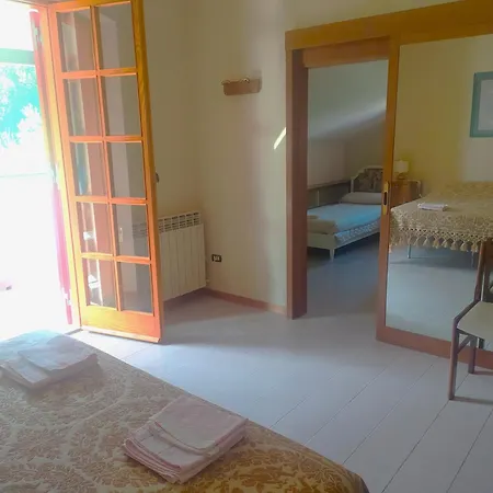 Casa Pappappero Monti Della Laga Homestay