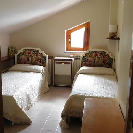 Casa Pappappero Monti Della Laga Homestay *
